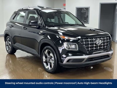 2025 Hyundai VENUE SEL