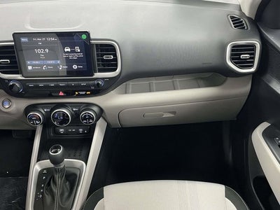 2026 Hyundai VENUE SEL