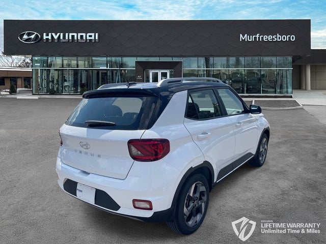 2026 Hyundai VENUE SEL W/Two-Tone Roof