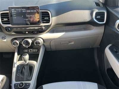 2026 Hyundai VENUE SEL