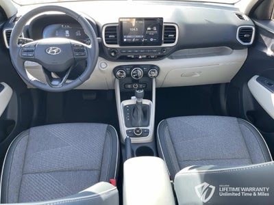 2026 Hyundai VENUE SEL W/Two-Tone Roof