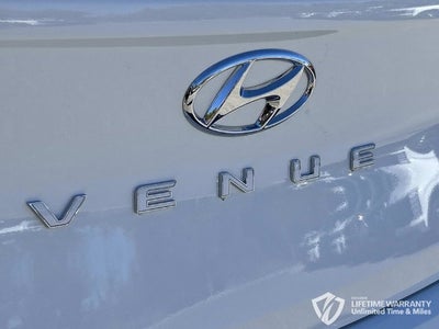 2026 Hyundai VENUE SEL W/Two-Tone Roof