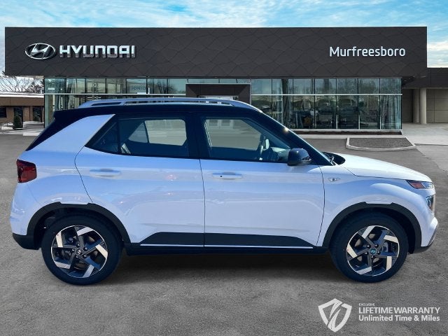 2026 Hyundai VENUE SEL W/Two-Tone Roof
