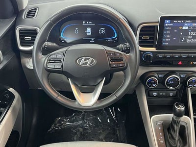2025 Hyundai VENUE SEL