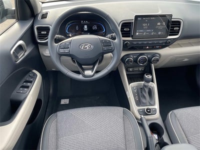 2026 Hyundai VENUE SEL W/Two-Tone Roof