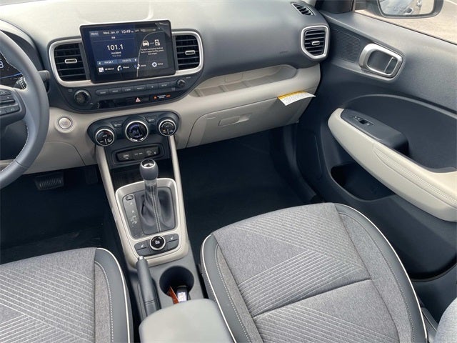 2026 Hyundai VENUE SEL W/Two-Tone Roof