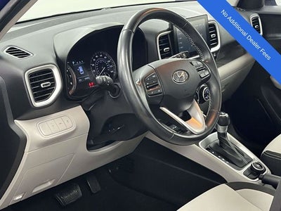 2022 Hyundai VENUE SEL