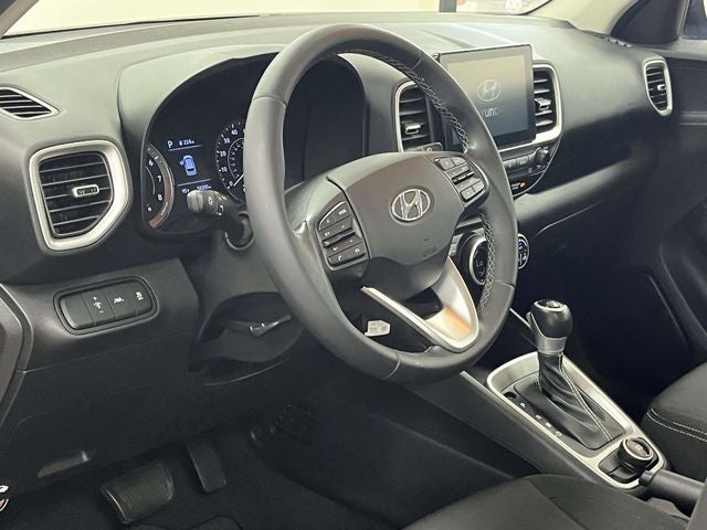 2021 Hyundai VENUE SEL