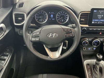 2021 Hyundai VENUE SEL