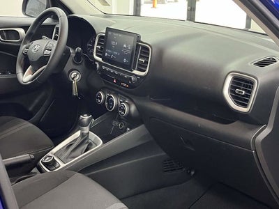 2021 Hyundai VENUE SEL