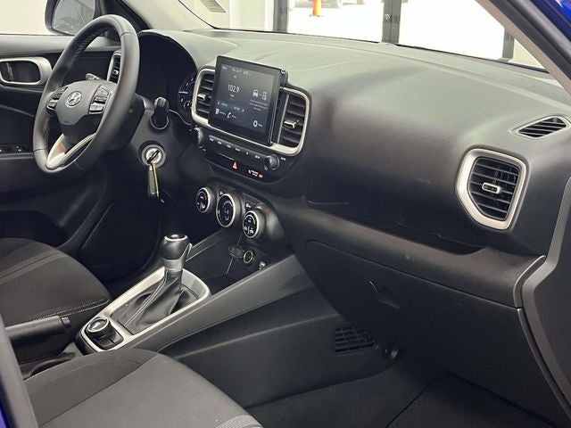 2021 Hyundai VENUE SEL