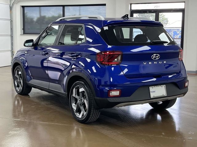 2021 Hyundai VENUE SEL