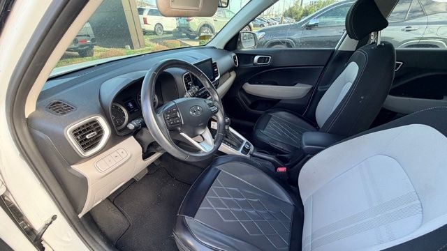 2022 Hyundai VENUE SEL