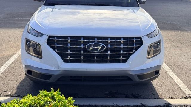 2022 Hyundai VENUE SEL