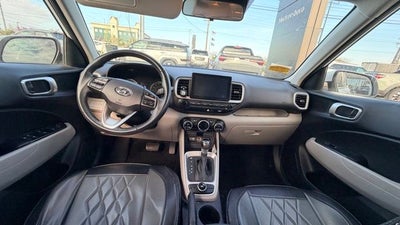 2022 Hyundai VENUE SEL
