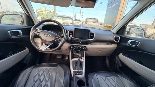 2022 Hyundai VENUE SEL