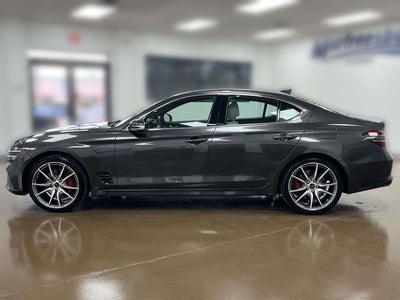 2025 Genesis G70 2.5T