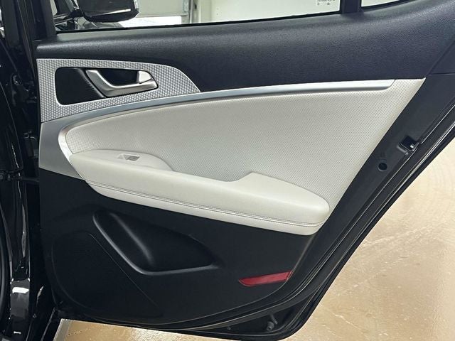 2023 Genesis G70 3.3T
