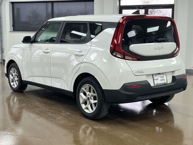 2022 Kia Soul LX