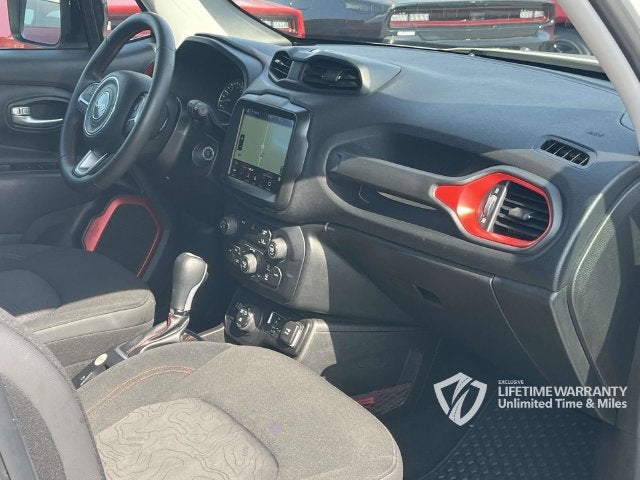 2023 Jeep Renegade Trailhawk